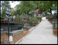 Cmentarz parafialny na wzgórzu Stróżnica (24.VIII.2003)